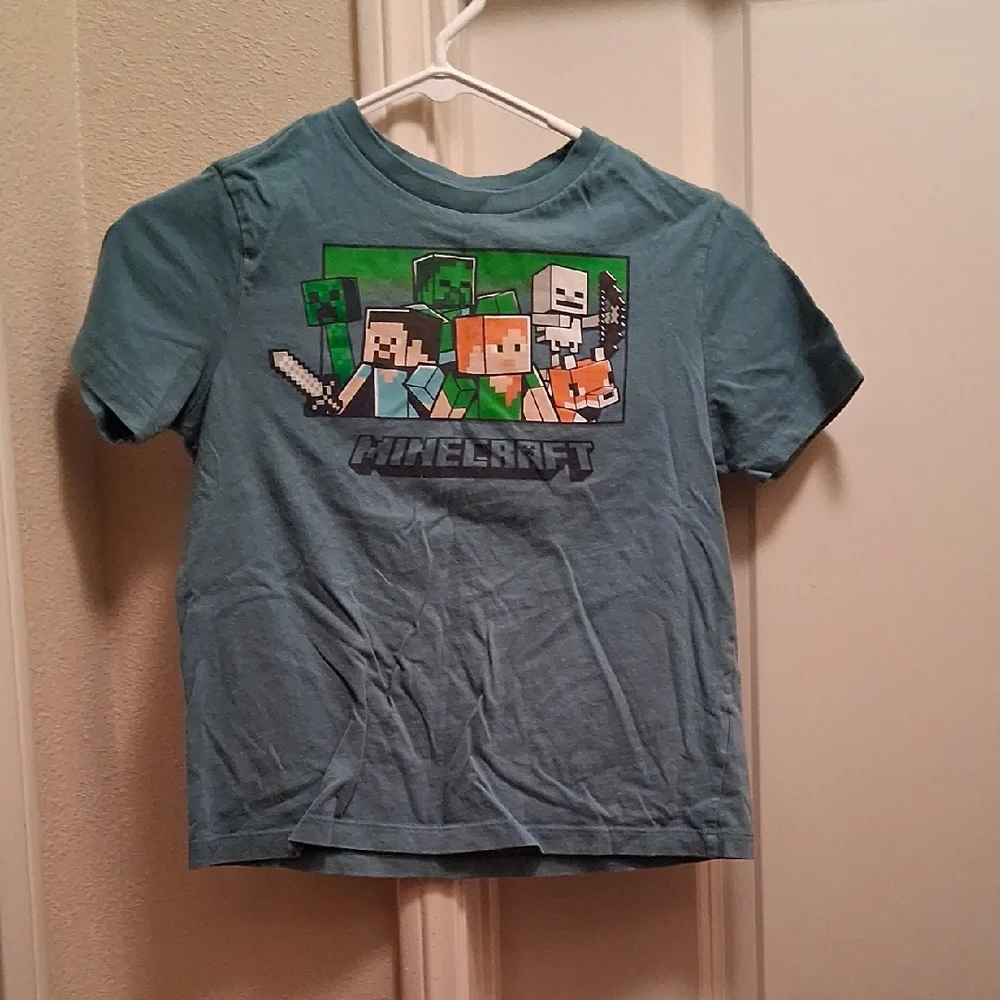 Old Navy Blue Short Sleeve Tees